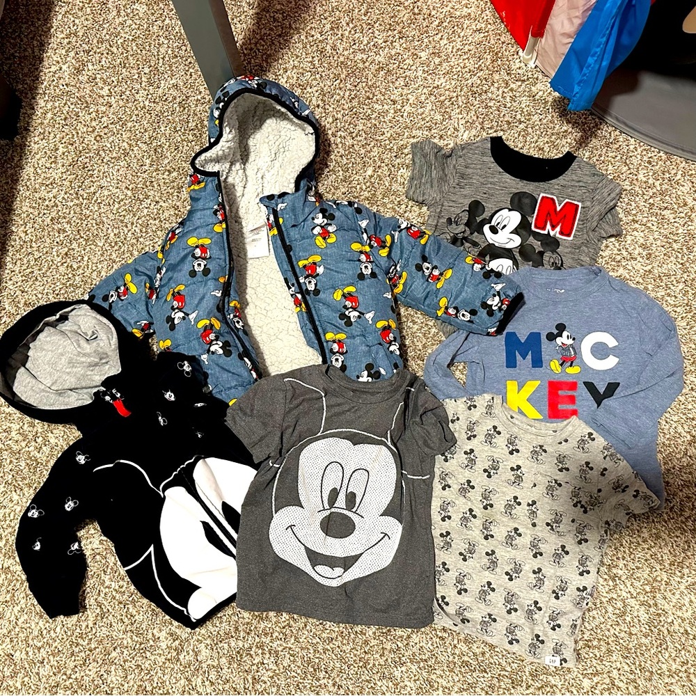 2T Toddler Boye Mickey Bundle - Puffer Jacket, Hoodie and Shirts